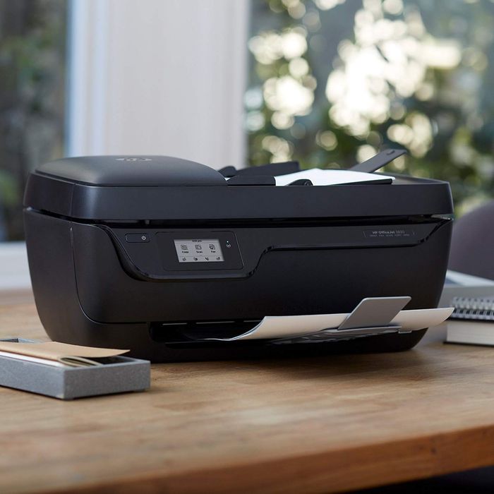 Цветной Принтер HP 3833 Officejet All in One