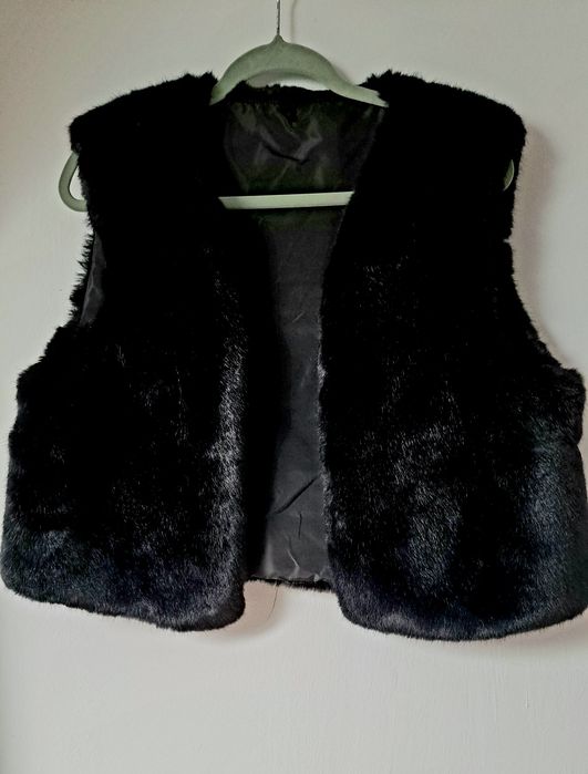 Vestă din blană artificială