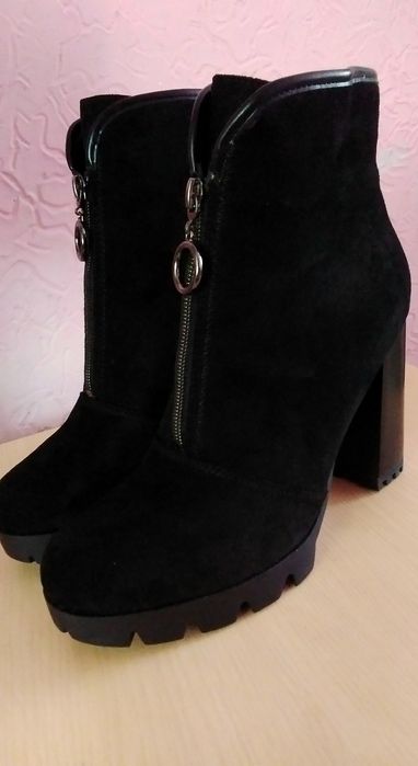 Сапожки новые, сапоги