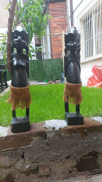 Африканска дърворезба двойка скулптури