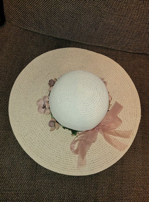 Palarie eleganta dama
