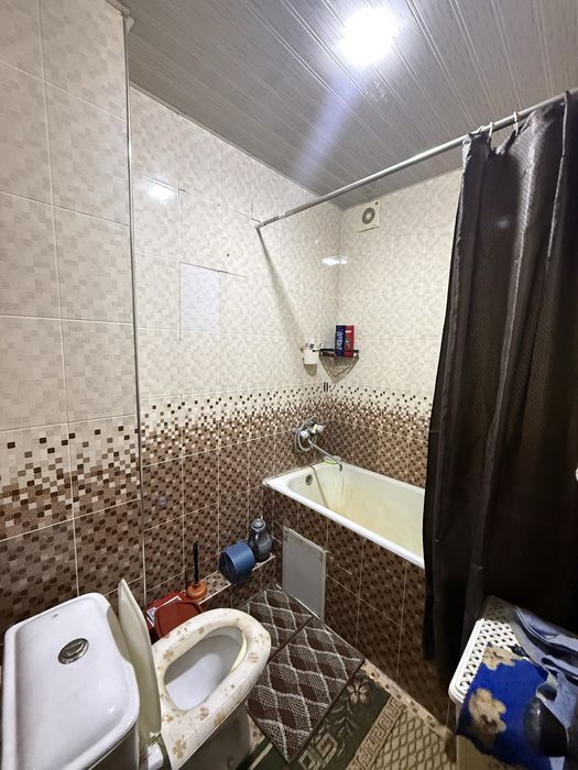 2 xonalik kv sotiladi jihozlari bilan