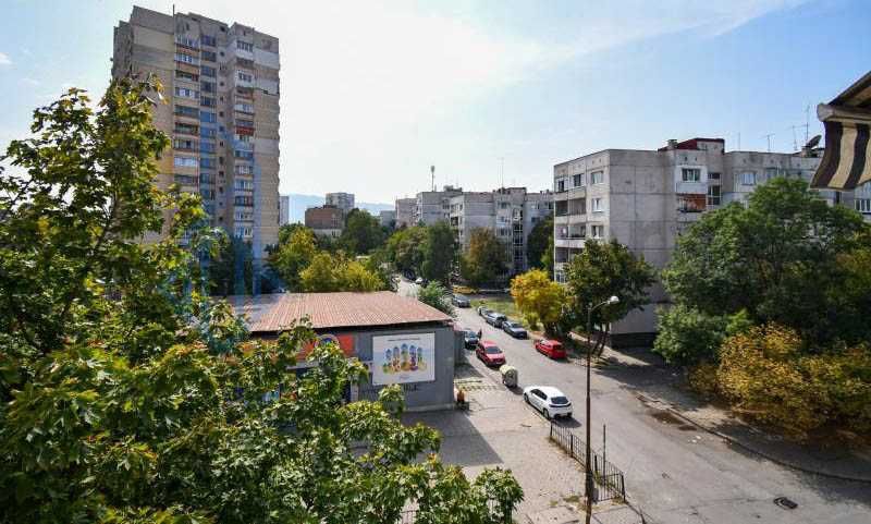 Дава се под наем Двустаен апартамент в София, Толстой - 64 кв.м за 385 € - Снимка #7