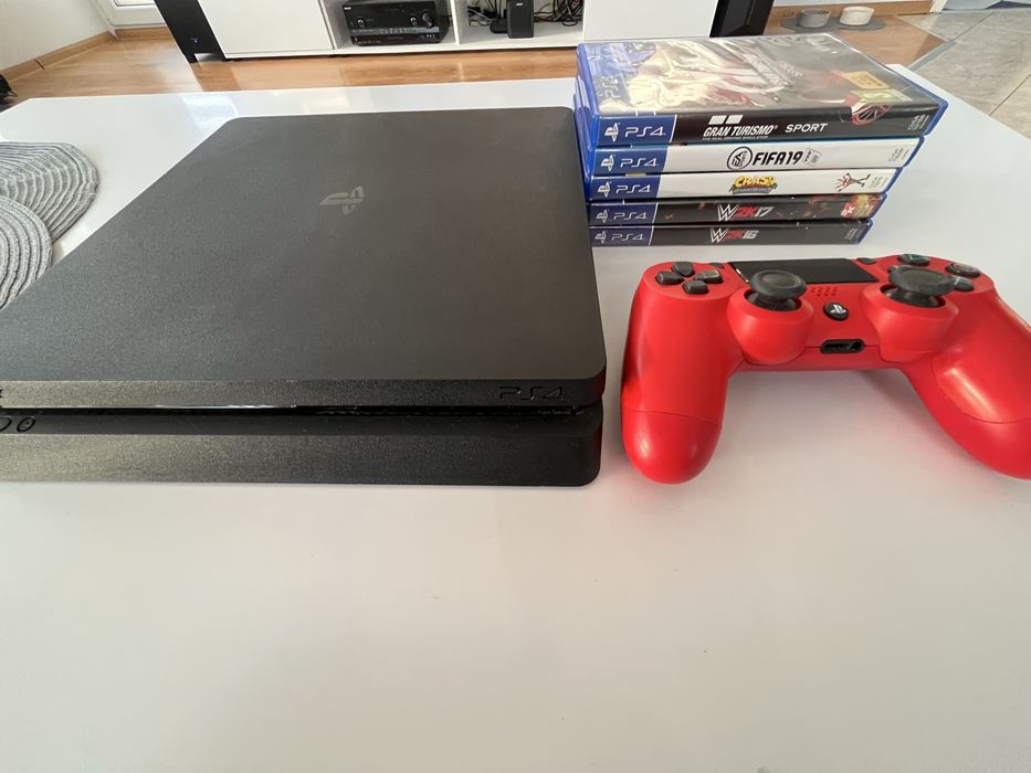 Конзола SONY Playstation 4 Slim 500gb