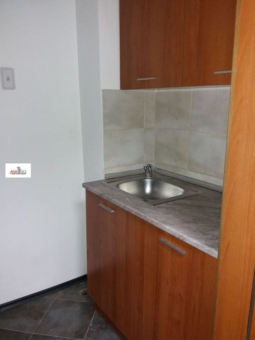 Дава се под наем Офис в Варна, Бизнес хотел - 155 кв.м за 1000 € - Снимка #5