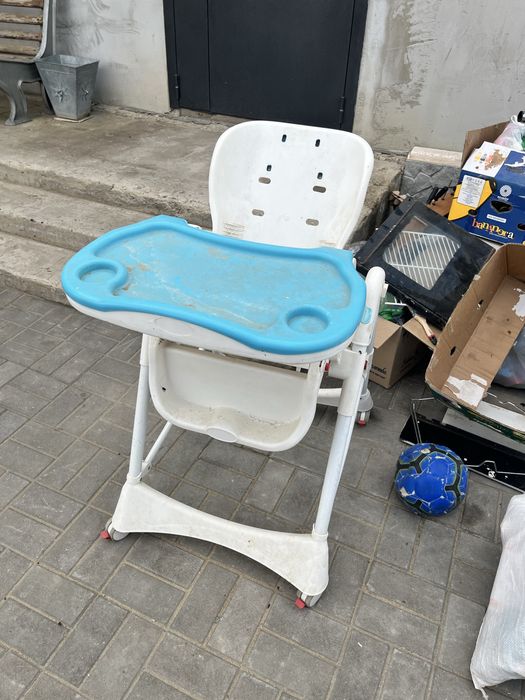 Стол для кормление срочно