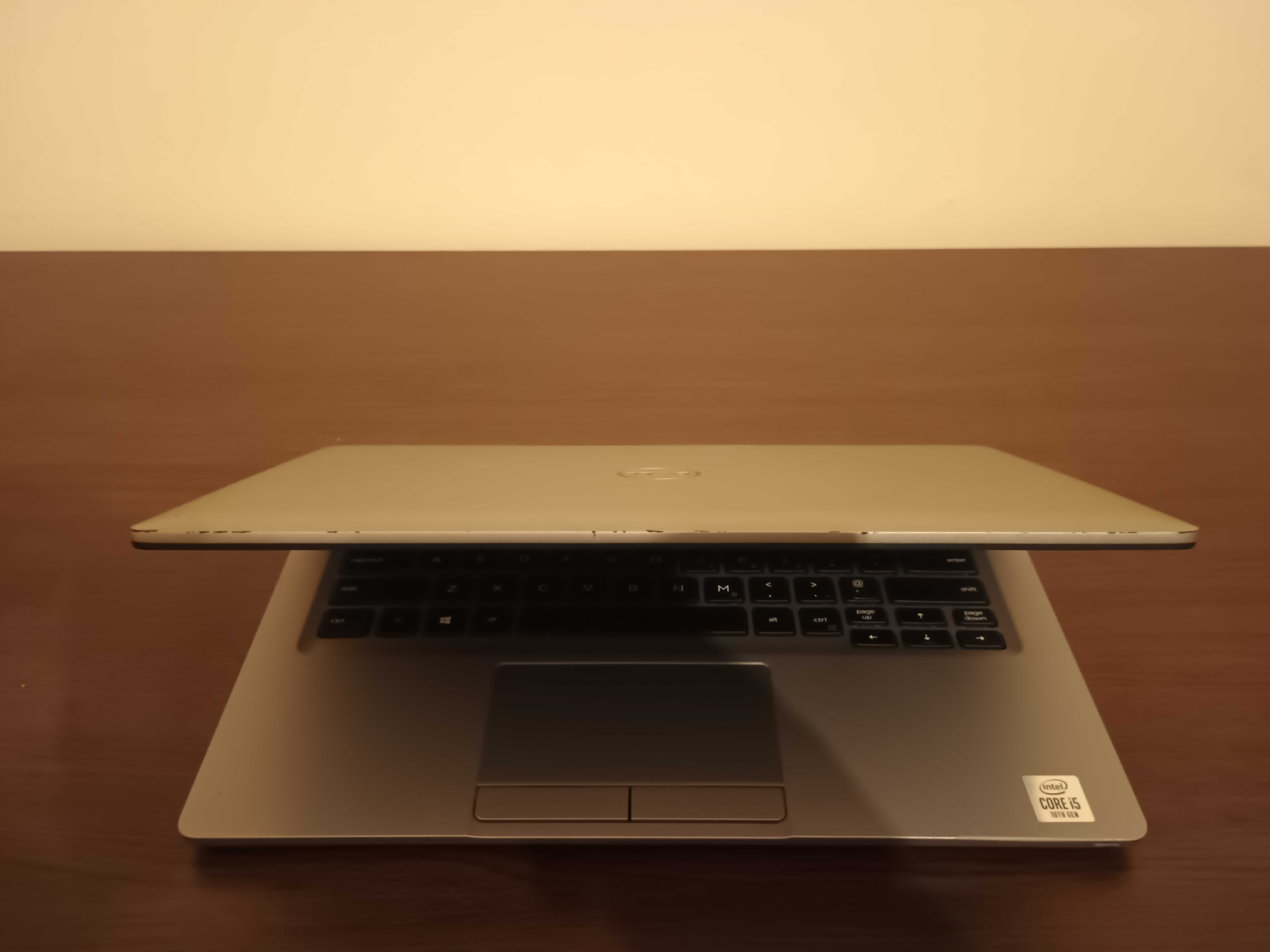 Dell Latitude 5310 13.3" i5-10310U 16GB 512GB NVMe Добро състояние