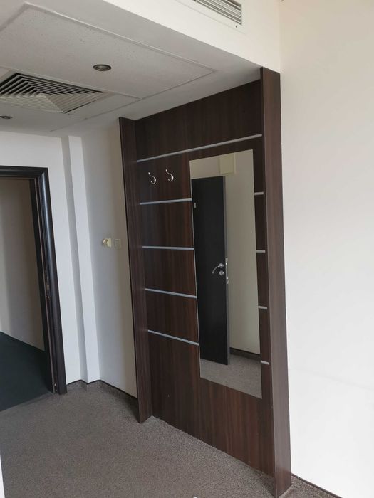 Порт манто  с огледало и закачалки