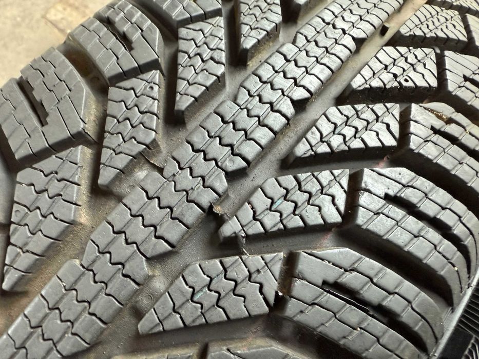 2x Anvelope Iarna 175/70 R14 - Semperit Master Grip 2