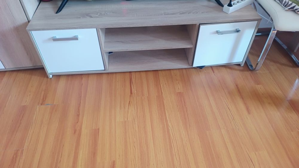 Mobila de salón bucatarie si dormitor