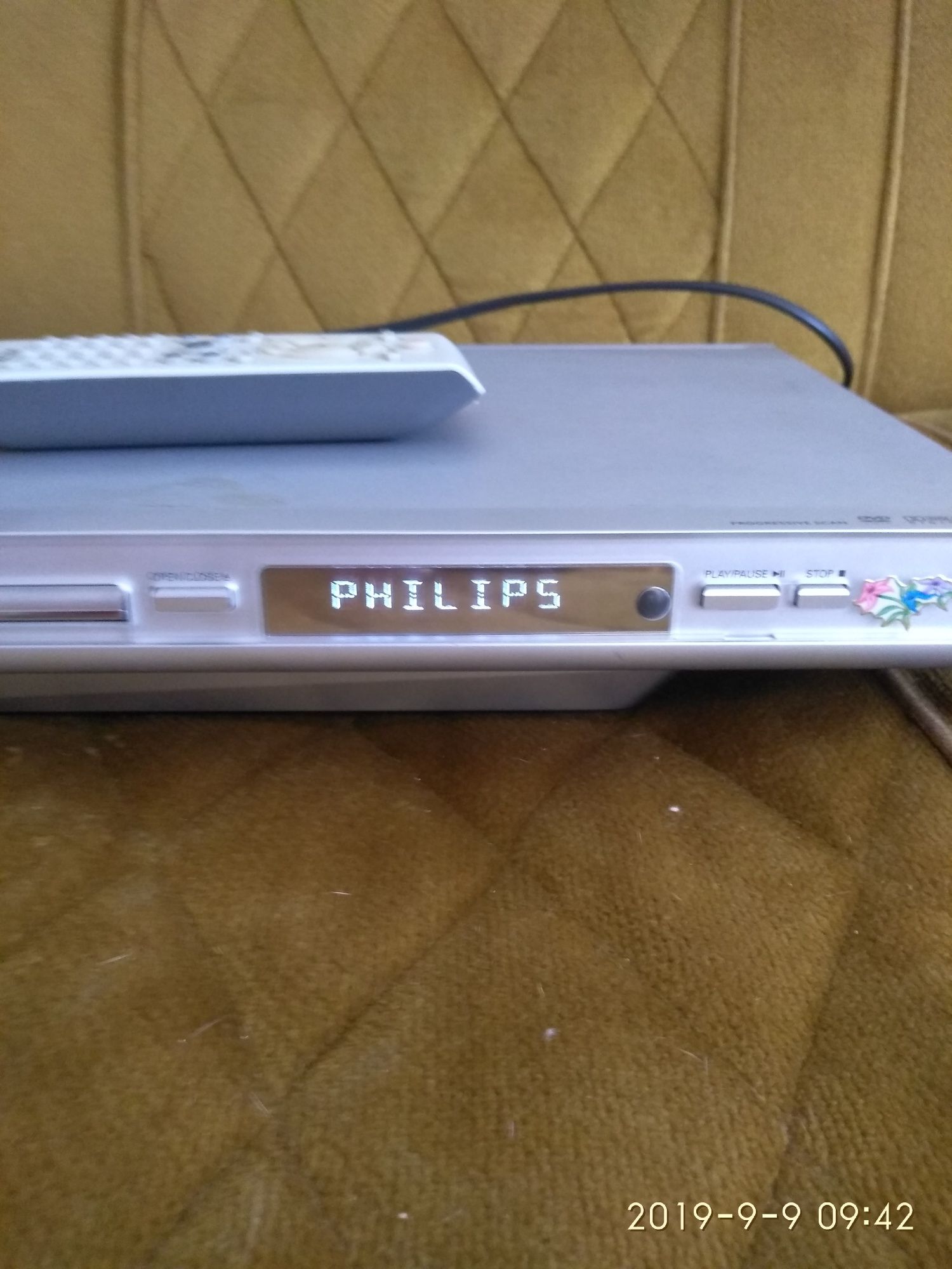 Двд Philips