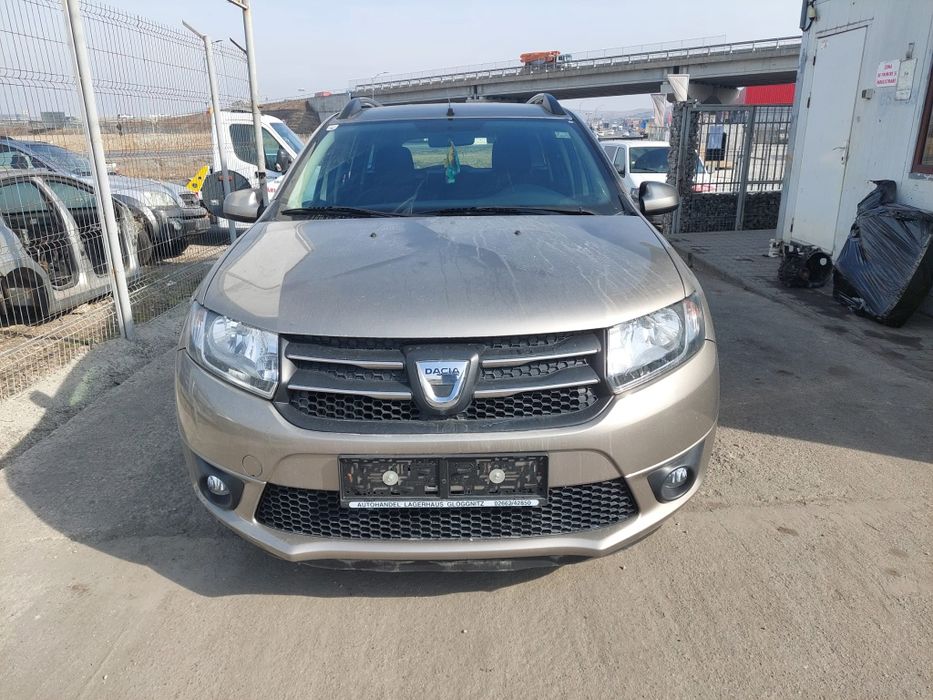 Dezmembram Dacia Logan MCV, an 2014, motor 0.9 tce