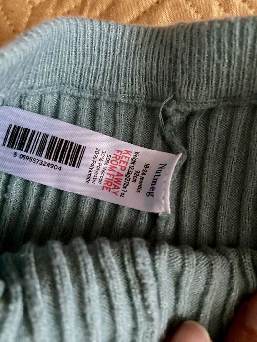 Pulover next si pantaloni nutmeg