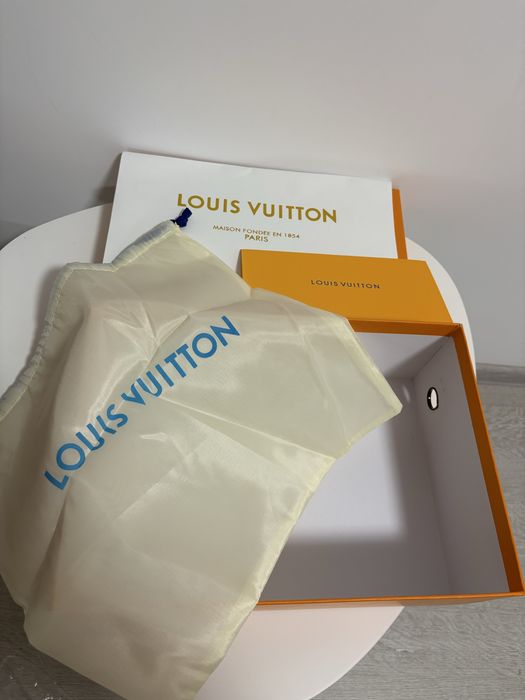 LV Trainer For Man