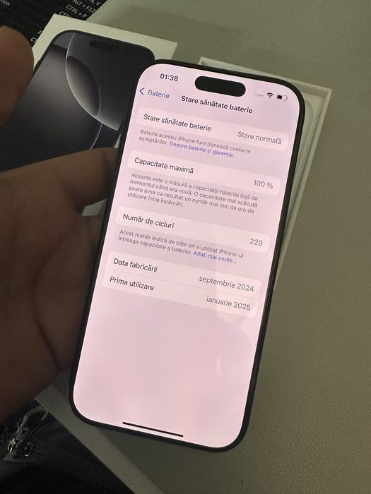 iPhone 16 Pro 128GB, impecabil, full box, garanție până în 2026