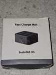 Insta 360 Fast Charge Hub X3