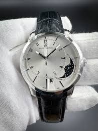 Продавам оригинален часовник Maurice Lacroix Pontos