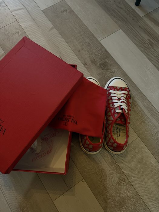 Обувки/кецове Valentino