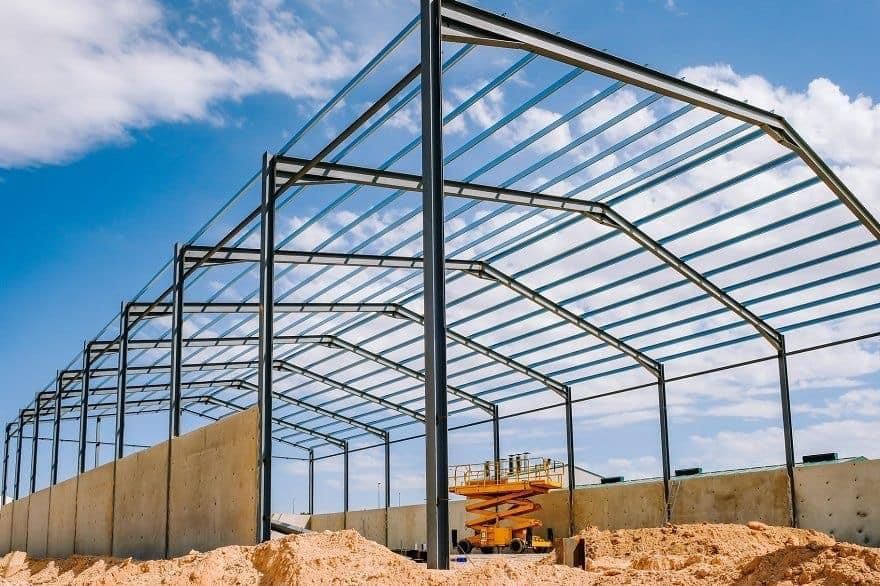 Vând hala metalica 16x35
