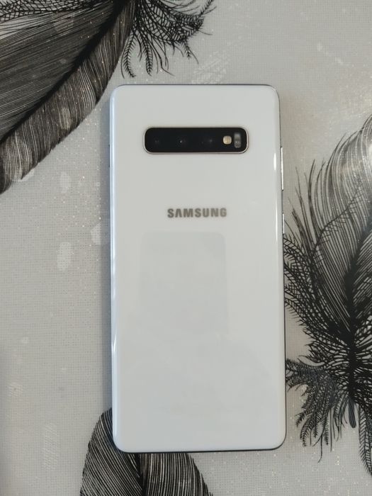 Samsung Galaxy S10 Plus/512гб/ Без Забележки