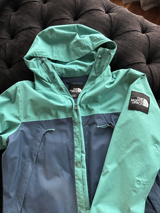 The North Face Antora против вярър и дъжд яке