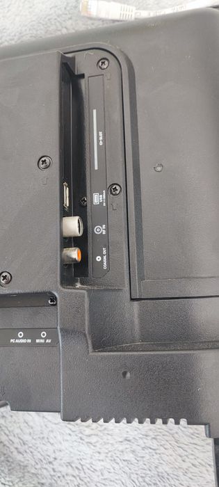 Televizor Nei 19 inch Bucatarie