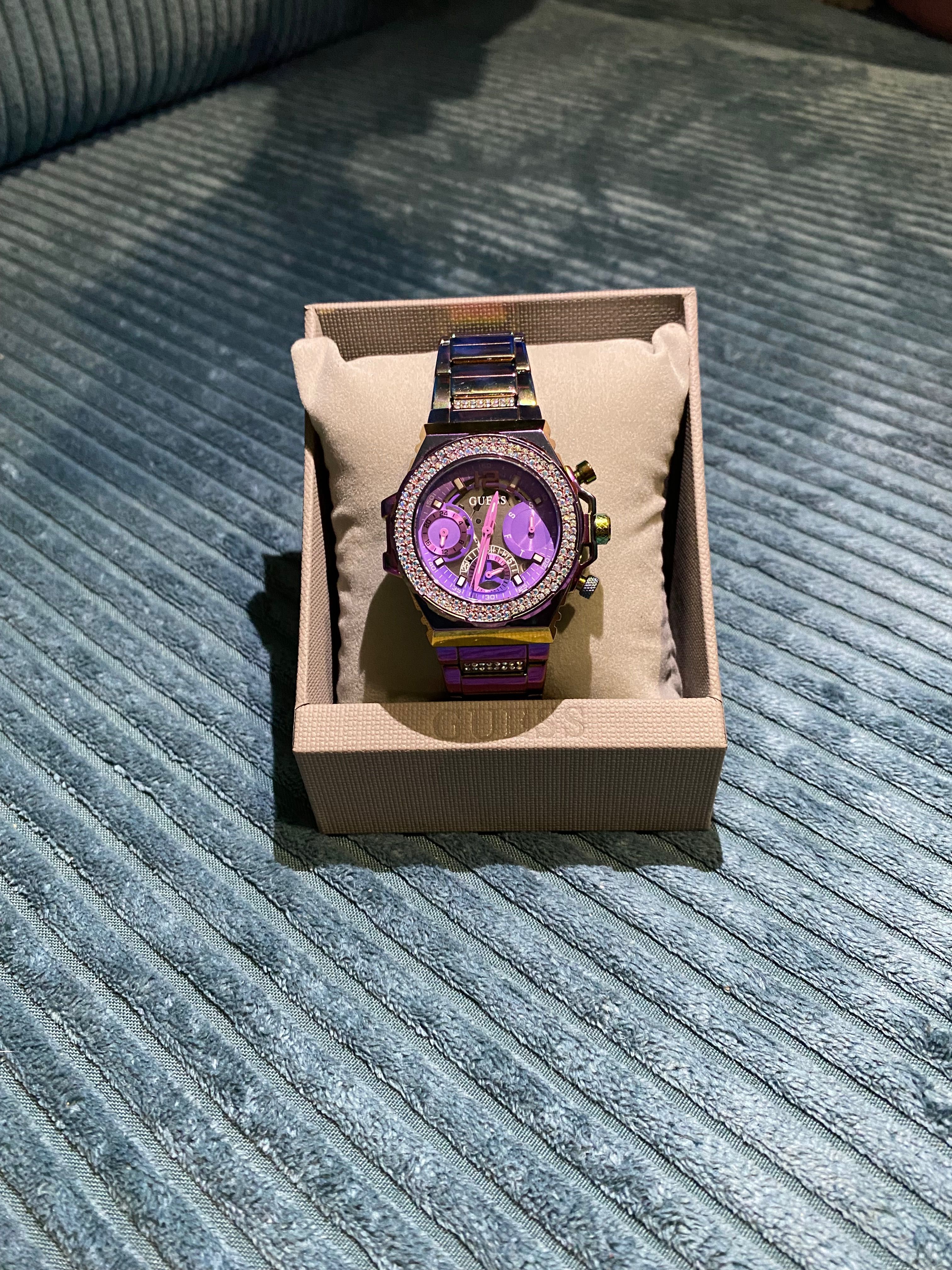 Дамски часовник Guess