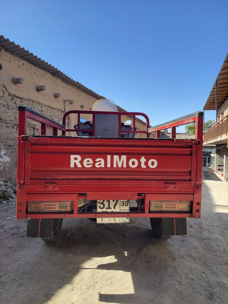 Real moto yili 2020