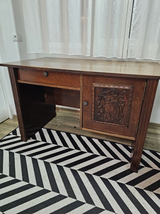 Birou vechi cu biblioteca