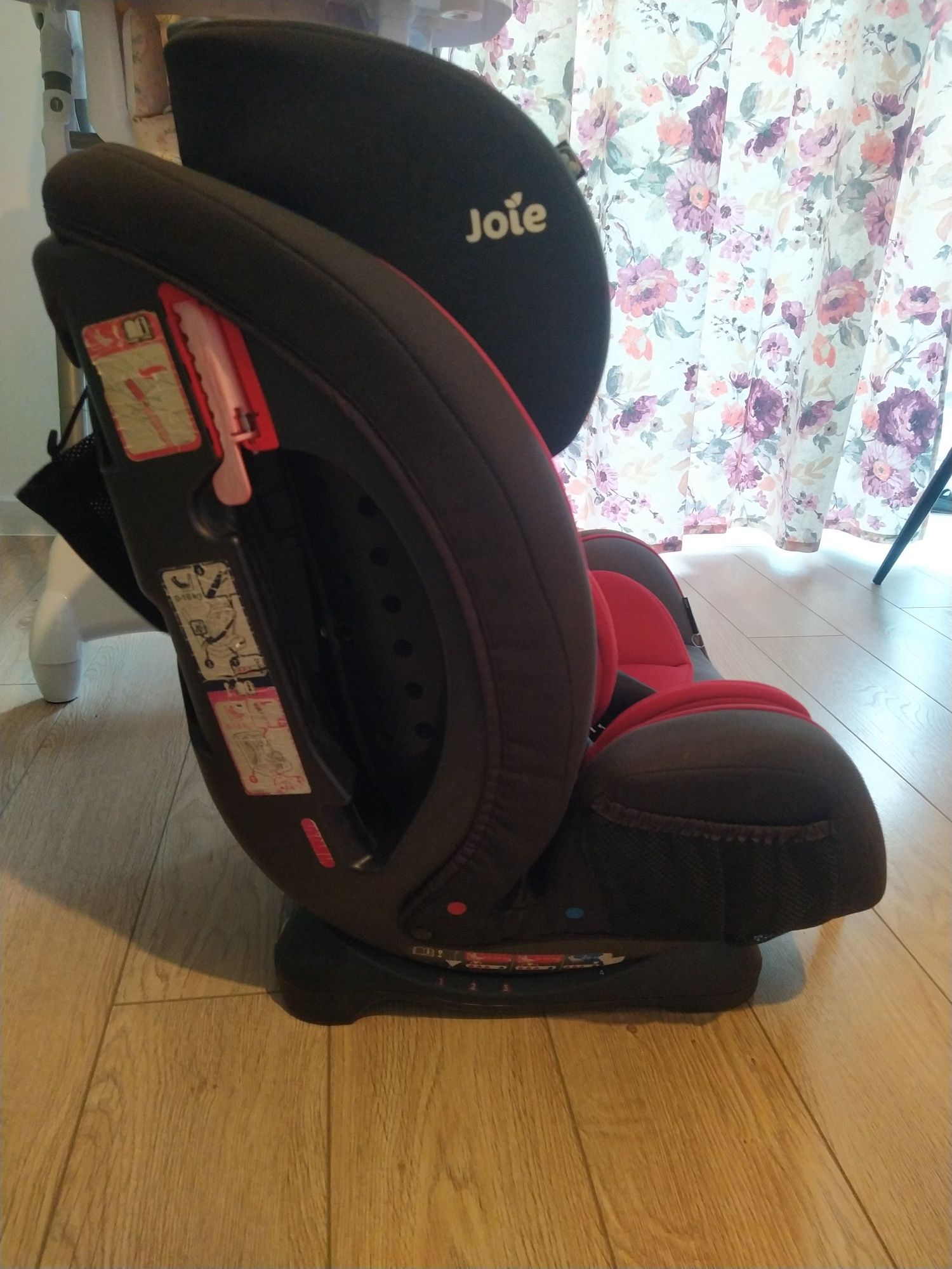 scaun mașină Joie