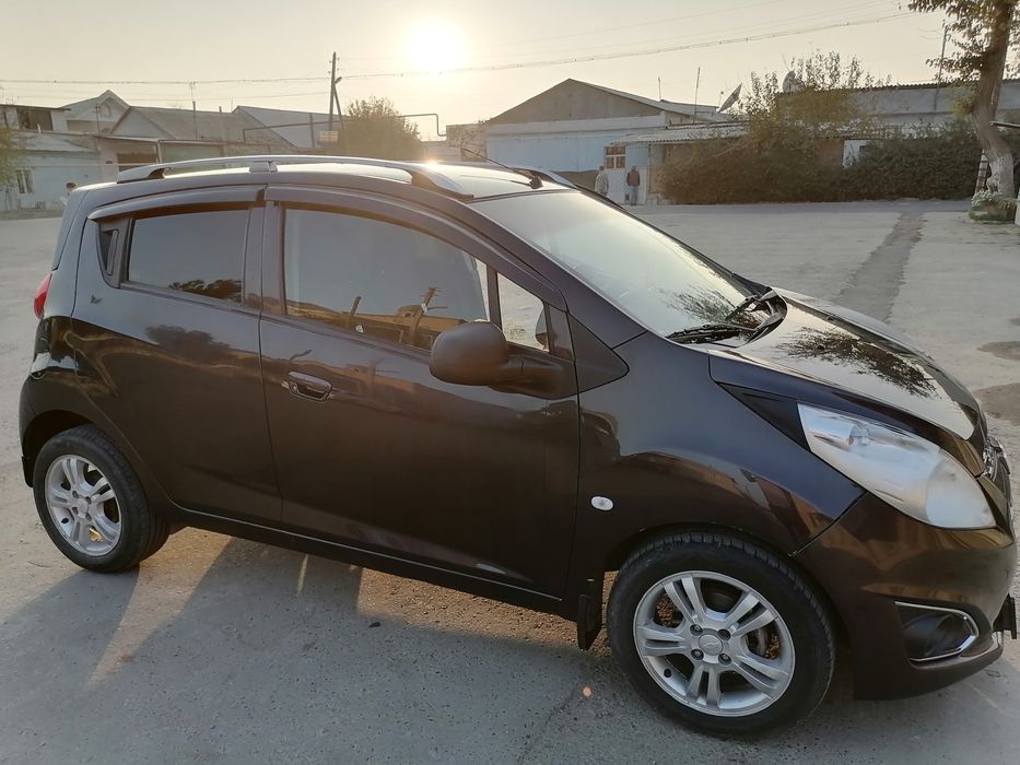 Автомобиль спарк!