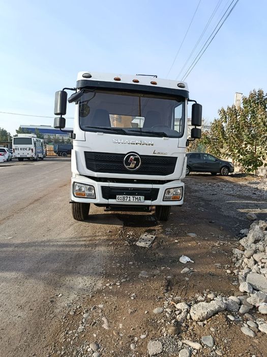 Сдам в аренду манипулятор Shacman 12 тонн  L3000 в Ташкенте.