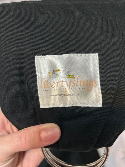 Marsupiu Wrap potrivit pentru 0-3 ani