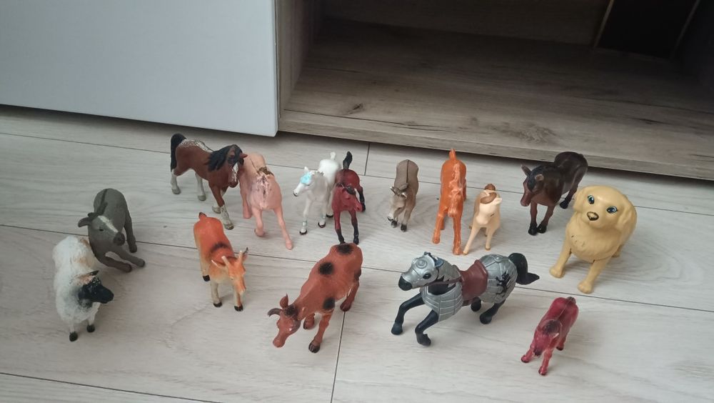 Lot jucării Super Preț