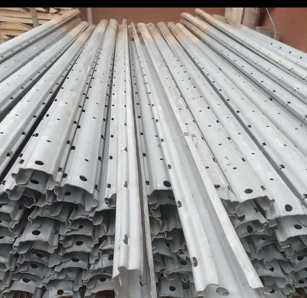 Spalier zincat metalici stalpi vie si gard