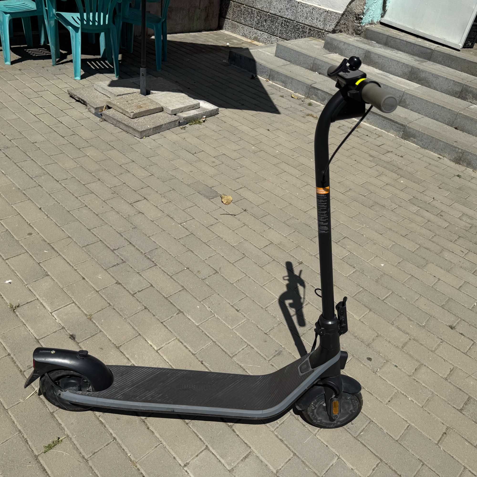 Електрическа тротинетка Ninebot, KickScooter E2