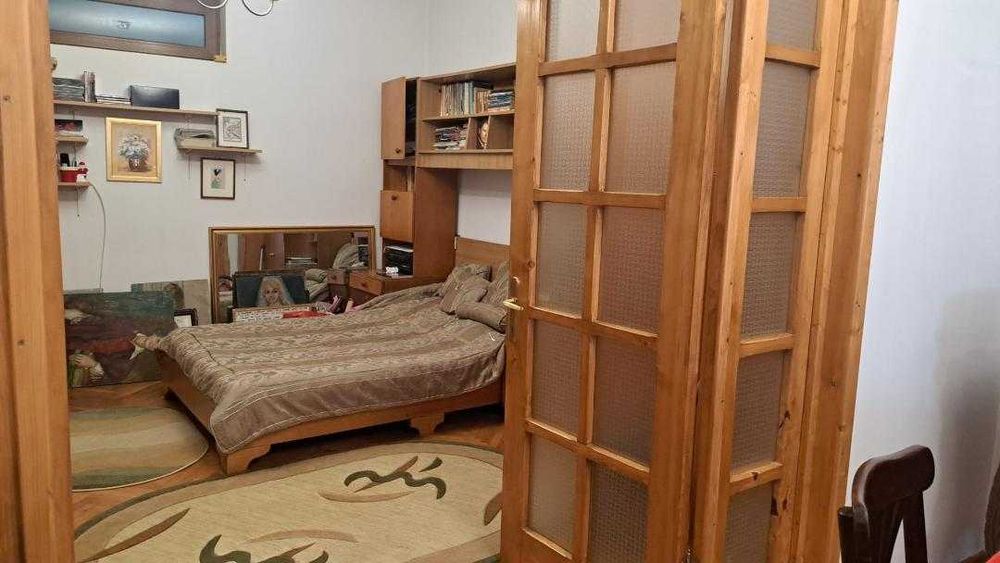 Vanzare casa 3 camere 106 mp Ploiesti-central