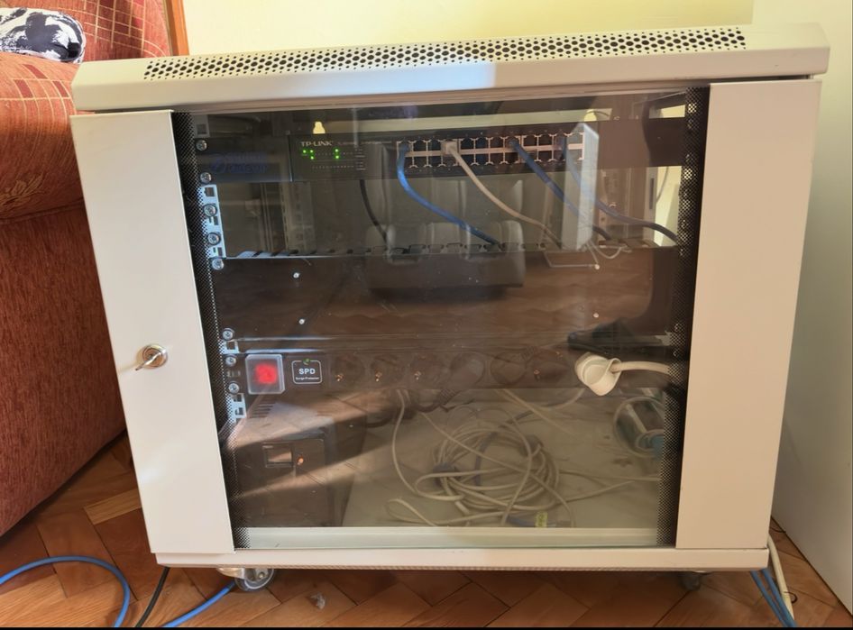 Rack metalic (cabinet metalic)