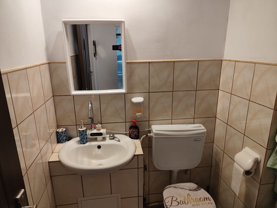 Închiriez apartament 3 camere Tudor