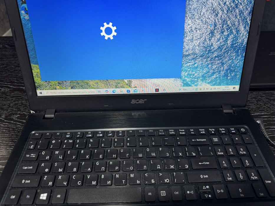 Ноутбук Acer Aspire E5-575G