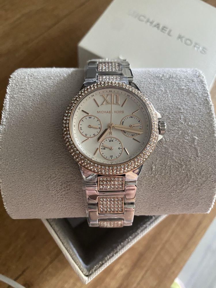 Часовник Michael Kors