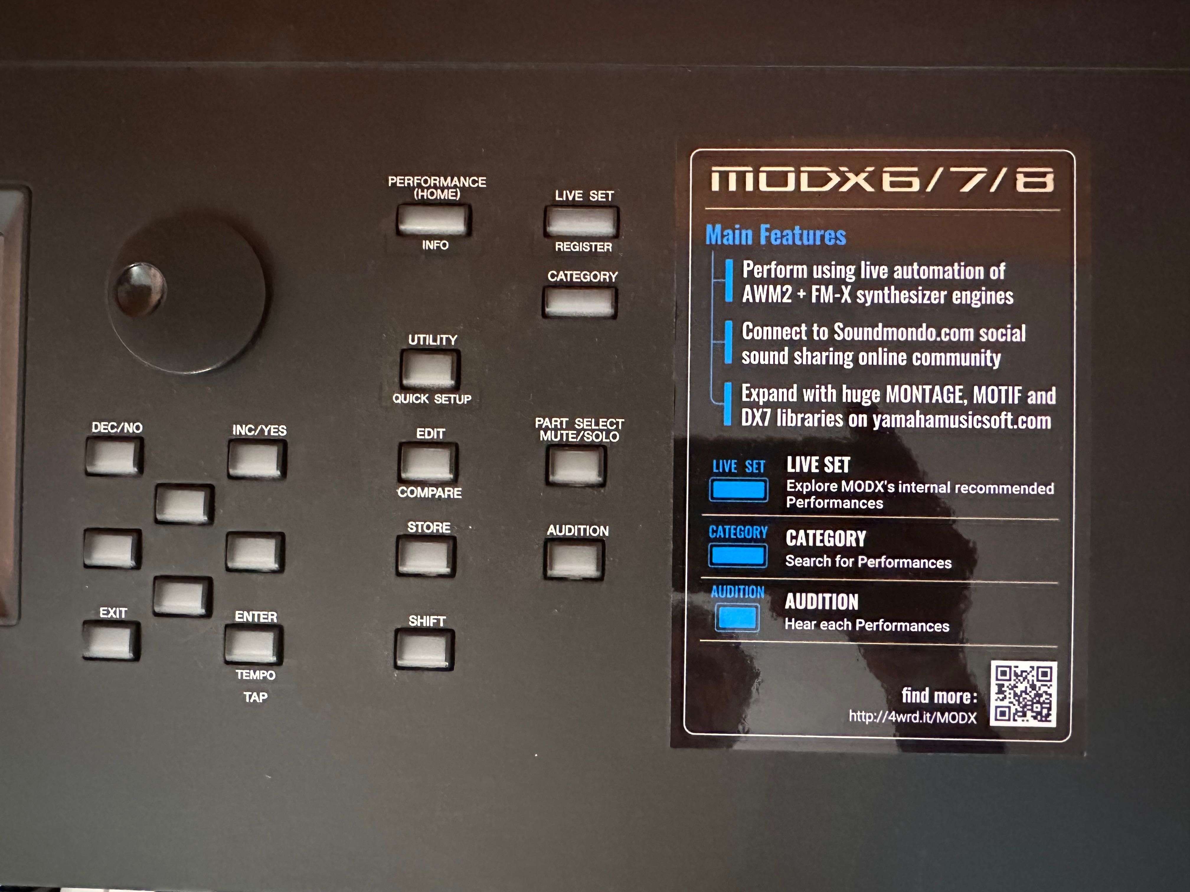 Електрическо пиано Yamaha MODX8+ работна станция