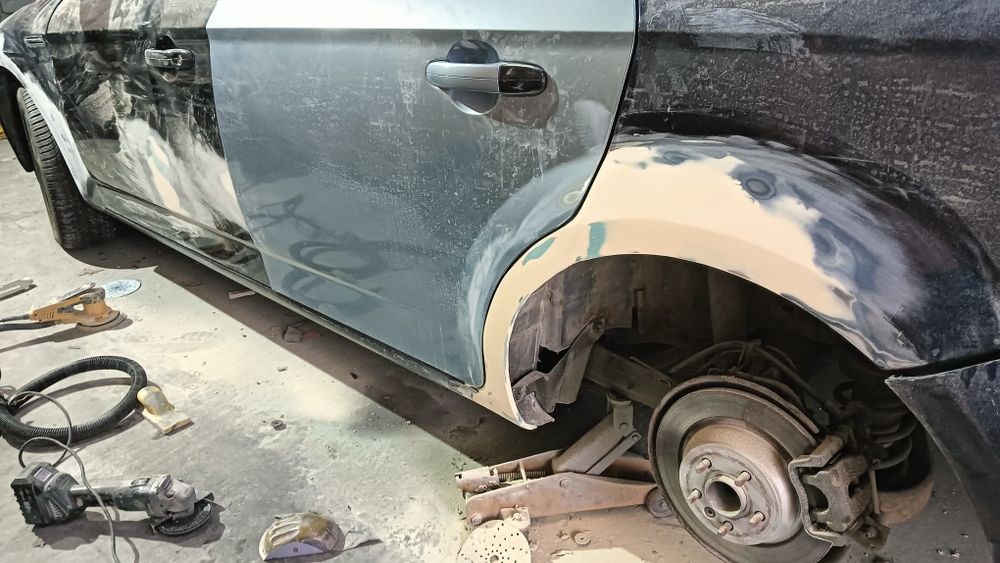 Vopsitorie auto tinichigerie 80e-120e