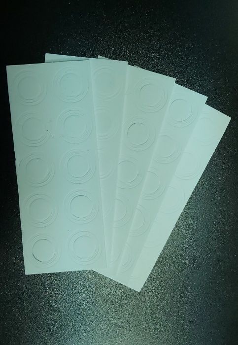 Кутия дървена за съхранение на монети.