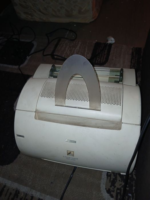 Продается: Лазерный принтер Canon LBP-1120 (Б/У)