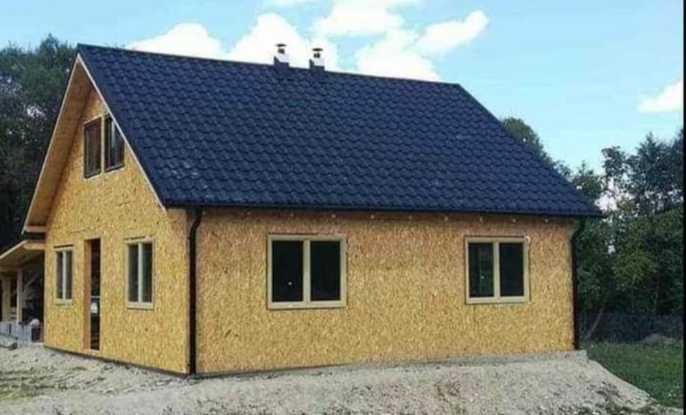 Vand case din panouri sandwich sau lemn