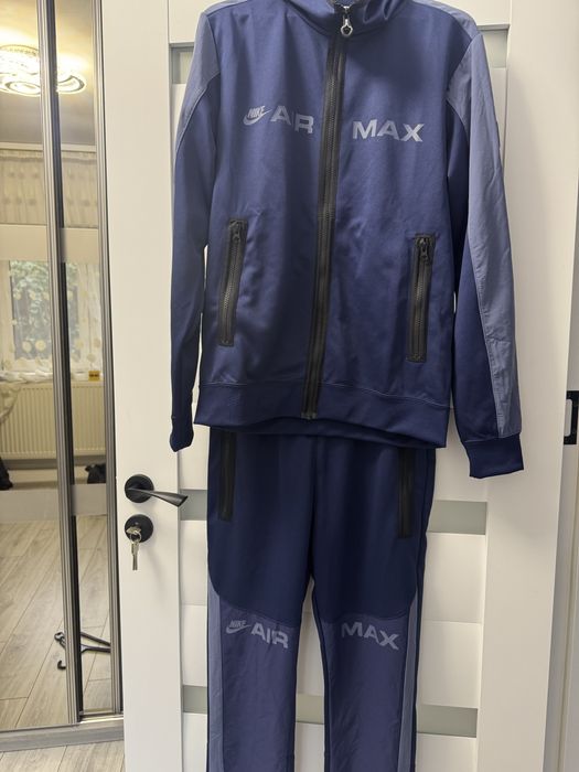 Trening nike air max marimea M
