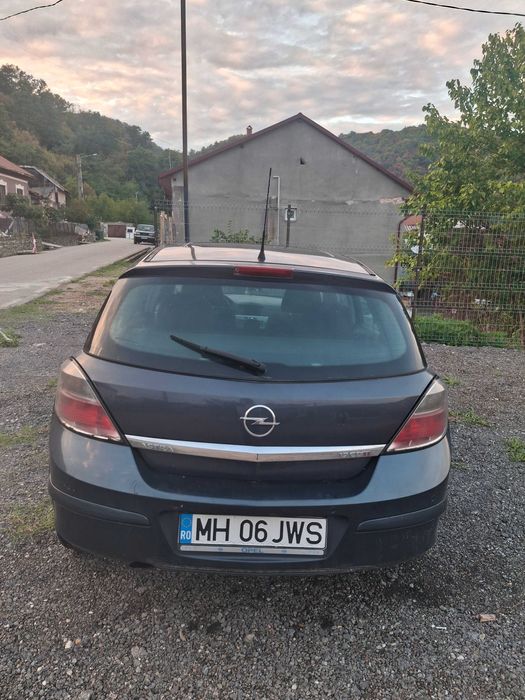 Opel Astra h Panoramic