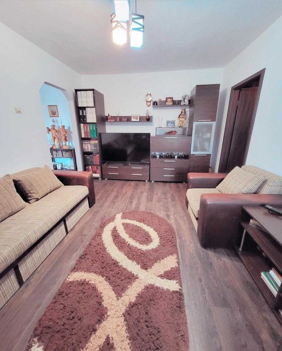 Închiriere Apartament 2 Camere - Centrul Vechi, Craiova