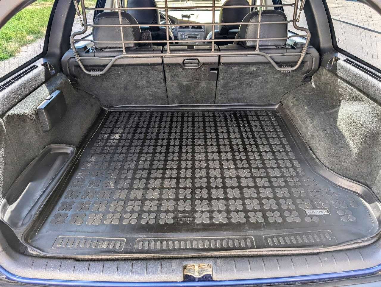 Volvo XC70 / Ocean race / 2.4T / автоматик / Газ-Бензин